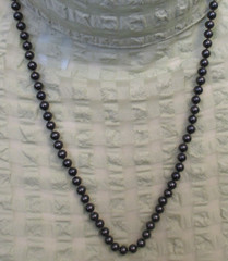 Vtg. Black Glass Pearl Bead Necklace & Pierced Earrings Very Good Condition