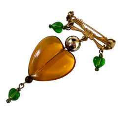 Vintage Amber Heart Brooch Pendant Goldtone Bow Dangling