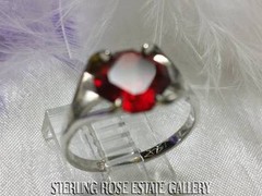 FOUR PRONG Sterling Silver 0.925 Estate RED GLASS SOLITAIRE BAND RING size 5.25