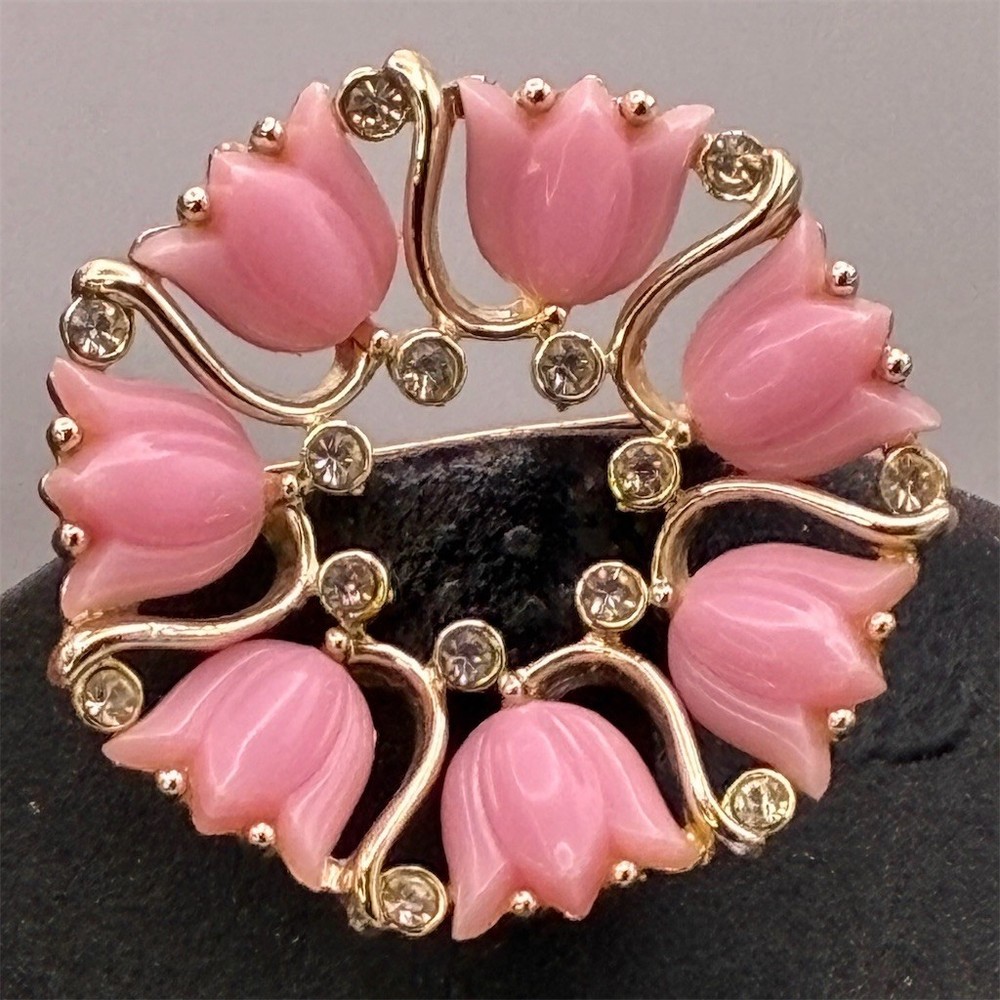 VTG Kramer Signed Brooch Pink Thermoset Tulip Wreath Clear Rhinestones 2.25in