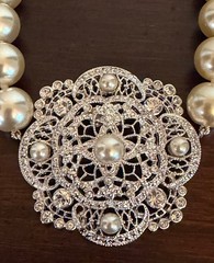 JBK Camrose & Kross Necklace Faux Pearl Rhinestone Filigree Pendant Box COA