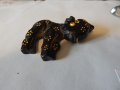 VTG 1940S 1950S EBONY WOOD DOG HAND PAINTED CARVED PIN BROOCH MARTHA SLEEPER