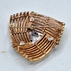 VINTAGE PUCCINI Gold and Silver Tone Abstract Triangular Brooch