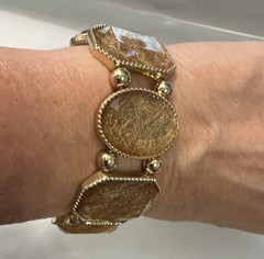 2 Retro Gold Tone Link Stretch Bracelet MCM Quiet Luxury Retroglam Careerchic