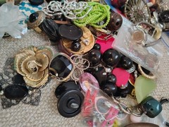 Jewelry Lot E 2.5 Lb. Some new; Some pre-owned & wearable, Most crafts, repair.