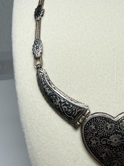 900 Silver Niello Heart Collar 18” Necklace Ornate Inlay Double Strand