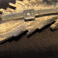 Vintage Mid Century Brushed Silver Tone Feather Brooch Plume Leaf Pin Unmarked