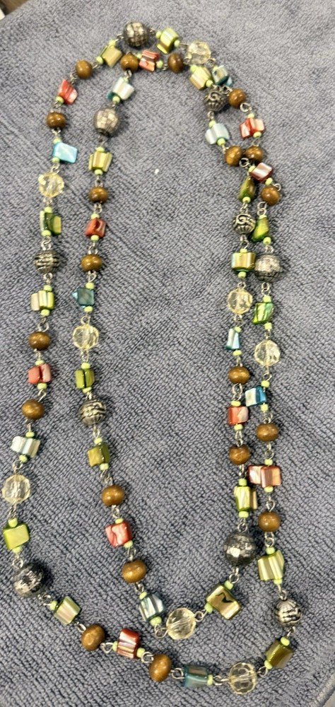 54″ MUDD Silver-T Multi-color Flapper Necklace Shell Crystal Wood Metal Bead
