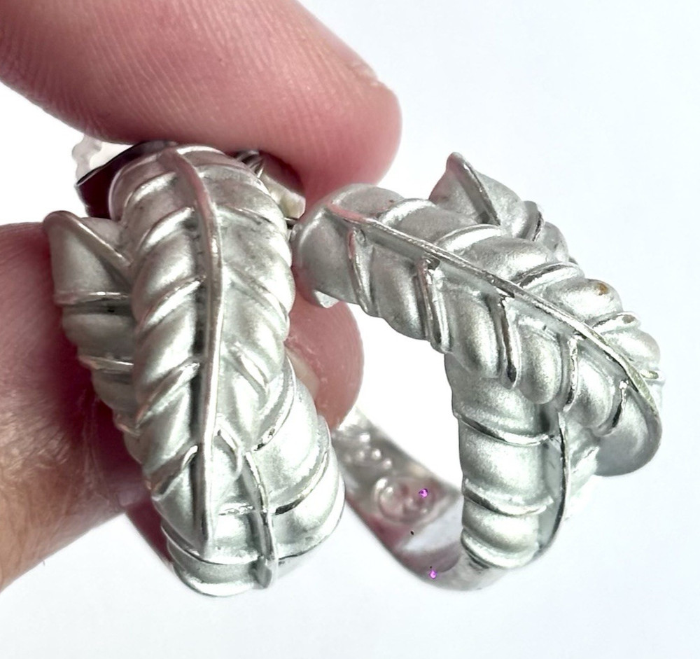 Arthur Court Aluminum Hoop Earrings .75 In Leaf Round Discontinued Jewelry