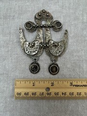 Vtg Face Pendant MCM Modernist Brutalist Sculptural Silver Tone Unsigned