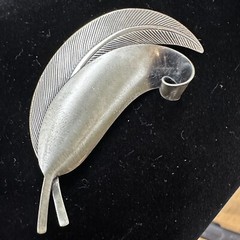 Sterling Leaf Brooch Pin Large 2.5 inches Signed Jewel Art Silver 925 9g Vintage
