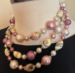 Vintage 1950s Pink Cream Swirl Beaded Triple Strand Necklace Signed Japan Retro