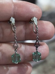 Art Deco Crystal /glass Silver Green Dangle Earrings