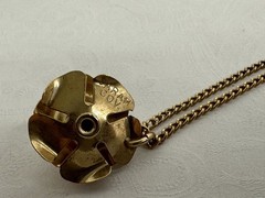 Vtg Sarah Coventry Red Rhinestone 3D Rose Gold Flower Necklace Ring Sz 6 adj.