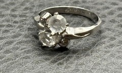 Vargas 18K HGE White Gold Plated Two Rhinestone Bypass Ring Vintage Sz 8