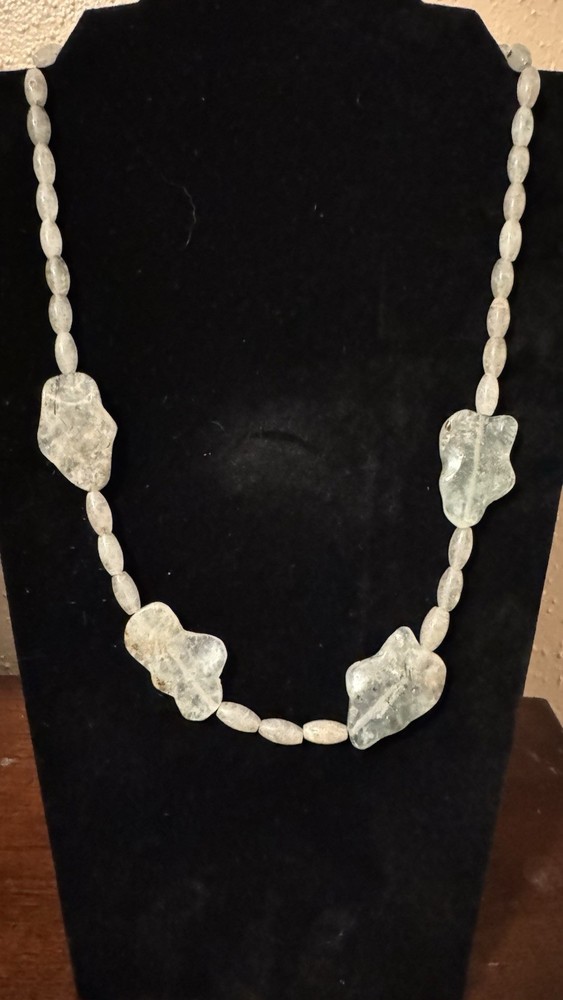Vintage Sunwest Silver Prehnite & Epidote Carved Necklace