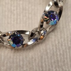 Vintage Brooch Pin Aurora Borealis AB Rhinestone Silver Tone Wreath 1.75″ #C86
