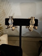 Gold Tone Fruit Salad Juliana Style Prong Rhinestones Brooch Clip Earrings Set