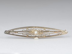 14K Gold Vintage Art Deco Filigree Bar Pin with Diamond Brooch Long Elongated