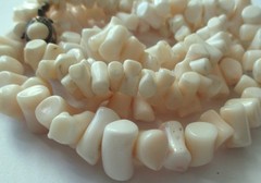 116g 30in VINTAGE ANGEL SKIN CORAL GRADUATED BRANCH BEAD NECKLACE SILVER CLASP