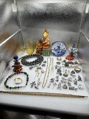Junk Jewelry Lot Craft Vintage Miscellaneous Items Great Variety! – A