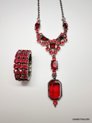VINTAGE SIGNED VCLM RED RHINESTONE 16″ NECKLACE AND RING Beautiful Condition!
