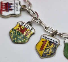 Vintage 800 Silver Enamel Travel Shield Charm Bracelet Germany Italy ANTIKO 7″