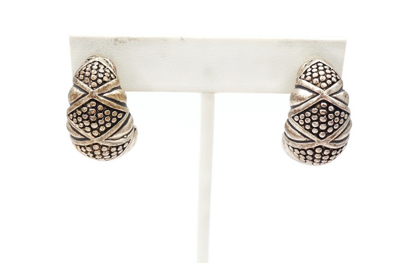 Vintage Clip On Earrings Silver Tone Textured T1
