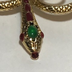 1985 Metropolitan Museum of Art MMA Gold Tone Snake Brooch Enamel Green Cabochon