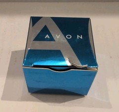 Avon 2006 CZ Pink Hued Leverback Emerald Cut Pierced Earrings – Goldtone NOS