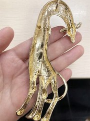 Enamel Giraffe Animal Brooch Pin for Women Girls Men Fashion Rhinestone Gold …