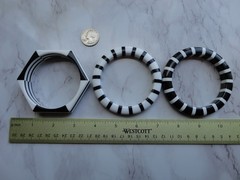 LOT OF 3 VTG ESTATE BLACK & WHITE STRIPED LUCITE HEXAGON ROUND BANGLE BRACELETS