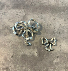 VINTAGE Lot of 2 Silver Tone Rhinestone Bow Shaped Brooch Pin