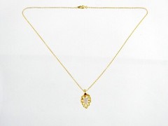 Vintage Goldtone Metal Ruby and Opaline Glass Pendant Necklace 3g 17.75 Inches