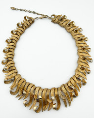Boucher La Scala Brushed Gold Tone Choker Necklace & Clip-On Earrings Set 1956