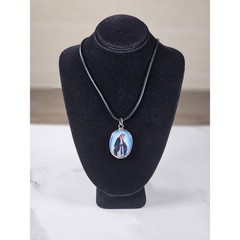 Vintage Madonna Pendant Necklace Lightweight Silver Tone Religious