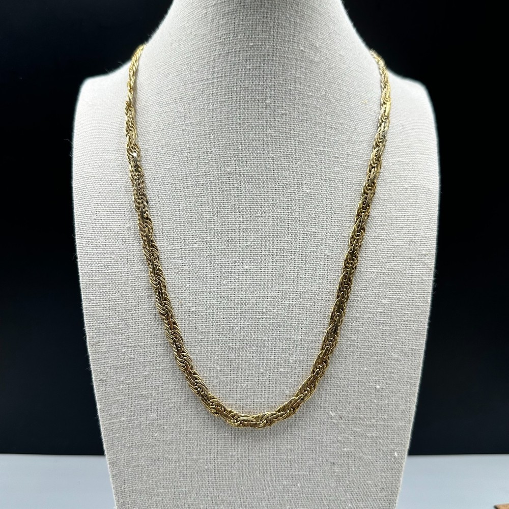 Vintage Gold Tone Twisted Rope Chain Necklace Classic Layering Piece Statement