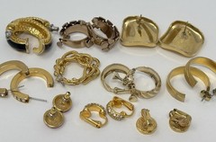 Vintage 80s 90s Bold Estate Mixed Costume Earring Lot (10) Gold Tone Enamel