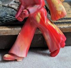 Vintage Plastic Novelty Pin Marching Soldier 1940s 1950s