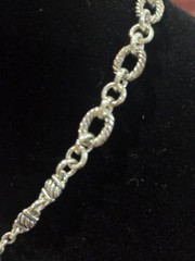 Premier Designs Inc Silver Tone Toggle Closure Heart Charm’s Necklace 16″.