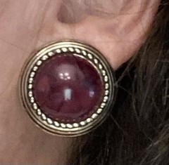 VTG Estate Sale Find 1 1/8” Round Silver Tone & Burgundy Merlot Clip Earrings