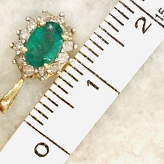 Solid 14k Yellow Gold Natural Emerald & Diamonds Pendant .6ct & .22ct .75gr 14mm