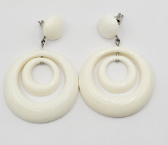 White Double Hoop Reticulating Center Flat Back Pierced Style Vintage Earrings