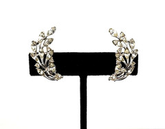 Vintage Signed BOGOFF Silver Tone CLEAR Rhinestone CLIMBER Clip Earrings 1.25″ L