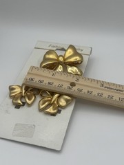 Vintage Gold Tone Bow Brooch & Earrings Set Large Statement 80s