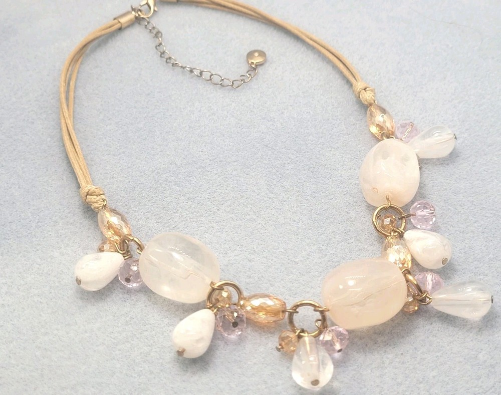 1946 Signed Light Rose Plastic And Glass Necklace 17in.
