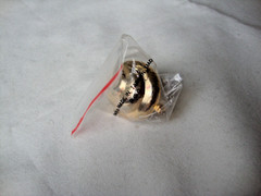 VTG 1970s SPIRAL SEASHELL GOLD TONE HINGED W/SAFETY CATCH DRESS/SCARF CLIP