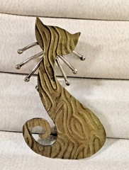 Handmade Brass Cat Brooch (171 – 2532)