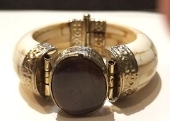 3 vintage India bone horn brass hinged clamper medallion cab gem bracelets