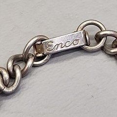 Vintage Enco Charm Bracelet 9 Dangles Buffalo Ranch Shield Silver Tone 7″